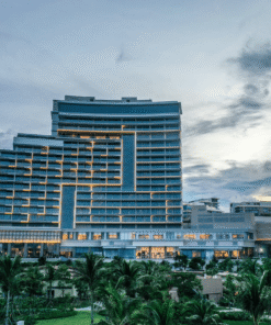 NEW WORLD HOIANA HOTEL & SUITE